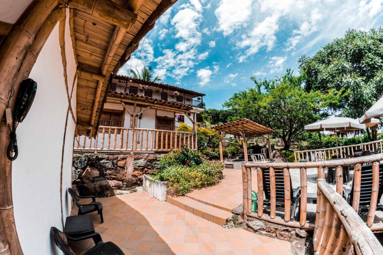 Hotel Terrazas De La Candelaria San Gil Eksteriør bilde